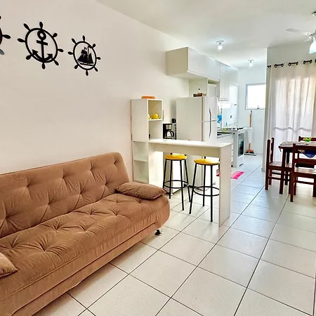 Apartamento Em Ubatuba Com Piscina E Churrasqueira Exterior photo
