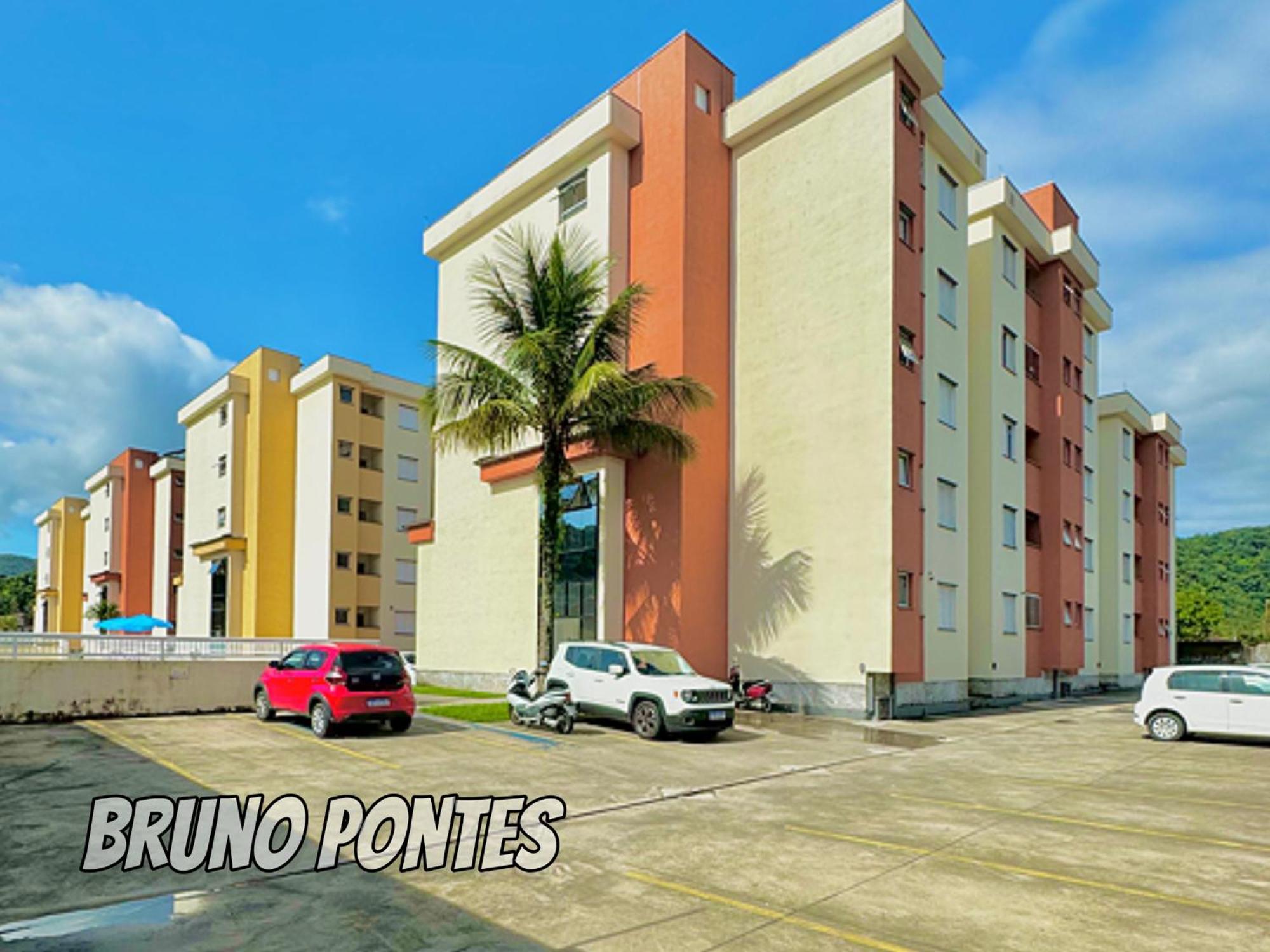 Em Com Piscina E Churrasqueira * Ubatuba