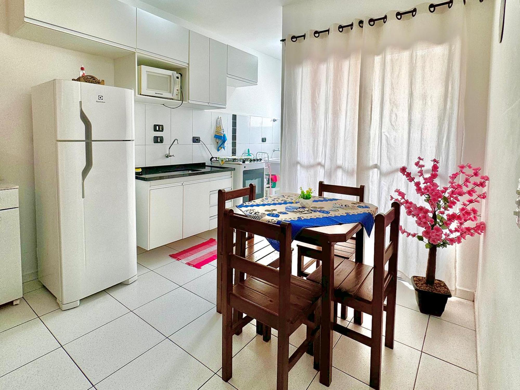 Em Com Piscina E Churrasqueira Apartment